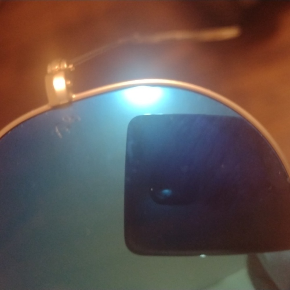 RB 3025 Large Aviator Blue Flash Mirror - Picture 3 of 6